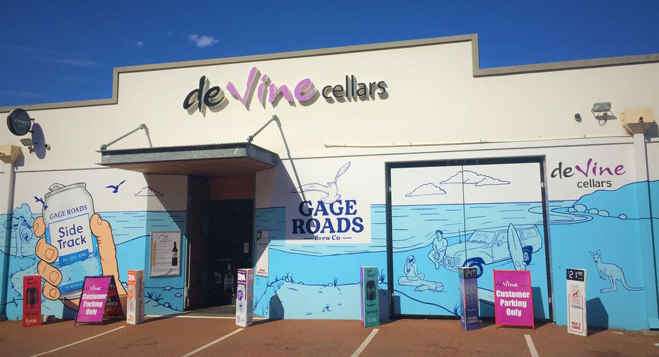 deVine Cellars shop front